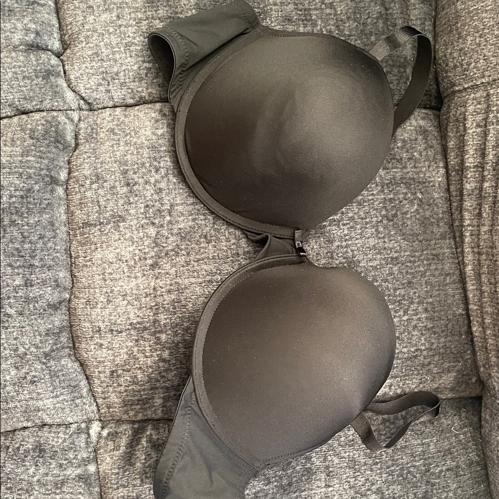 Maidenform Black Seamless Bra